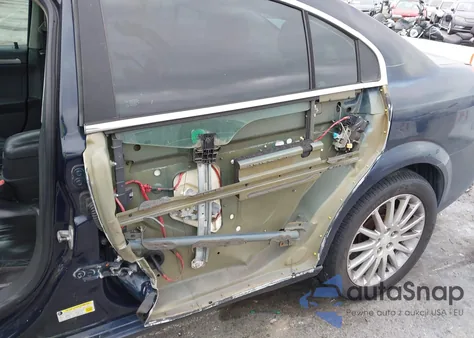 2007 Saturn Aura Xr from USA, damaged, VIN 1G8ZV57737F302621